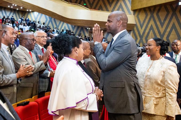 Daniel Chapo reafirma compromisso com a estabilidade económica, política e social em culto inter-religioso pela reconciliação nacional