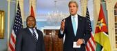 Nyusi começa maratona diplomática reunindo com John Kerry