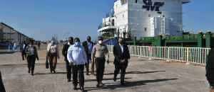 PR relança transporte marítimo de mercadorias